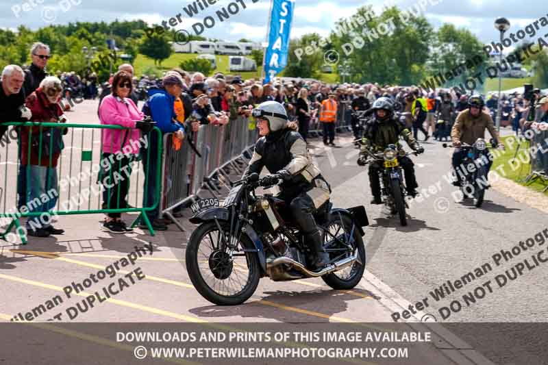 Vintage motorcycle club;eventdigitalimages;no limits trackdays;peter wileman photography;vintage motocycles;vmcc banbury run photographs